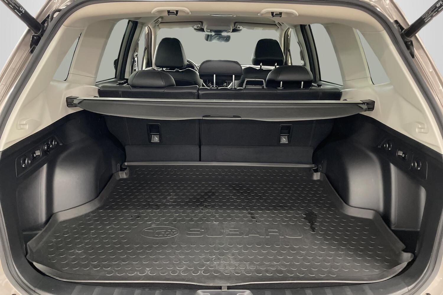 Subaru Forester vaihtoauto