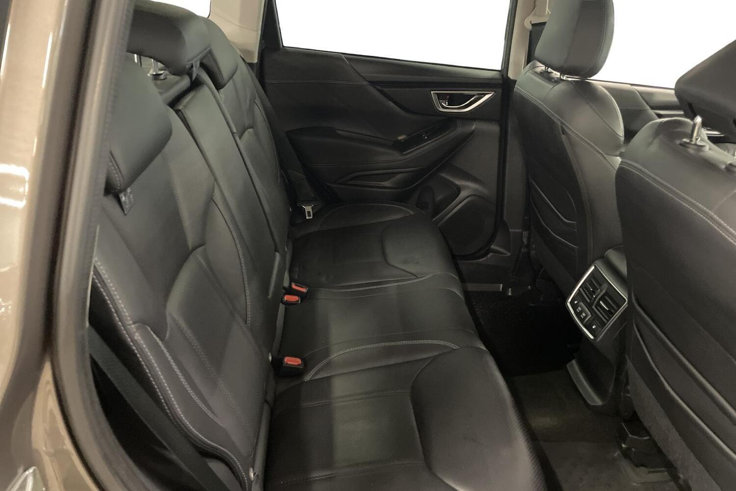 Subaru Forester vaihtoauto