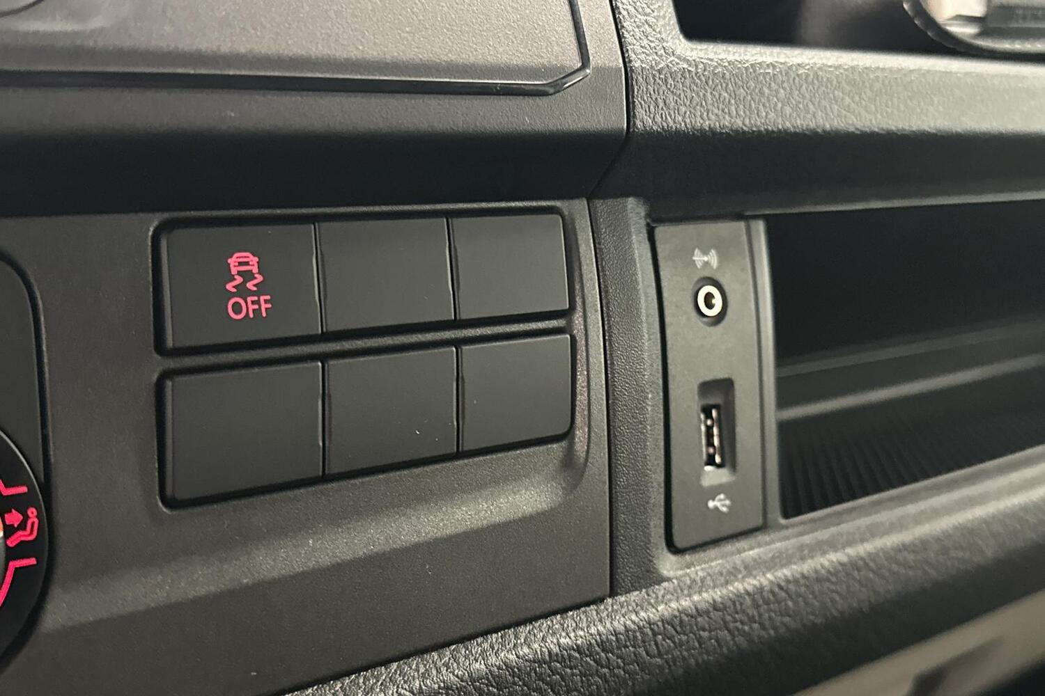 Volkswagen Transporter vaihtoauto