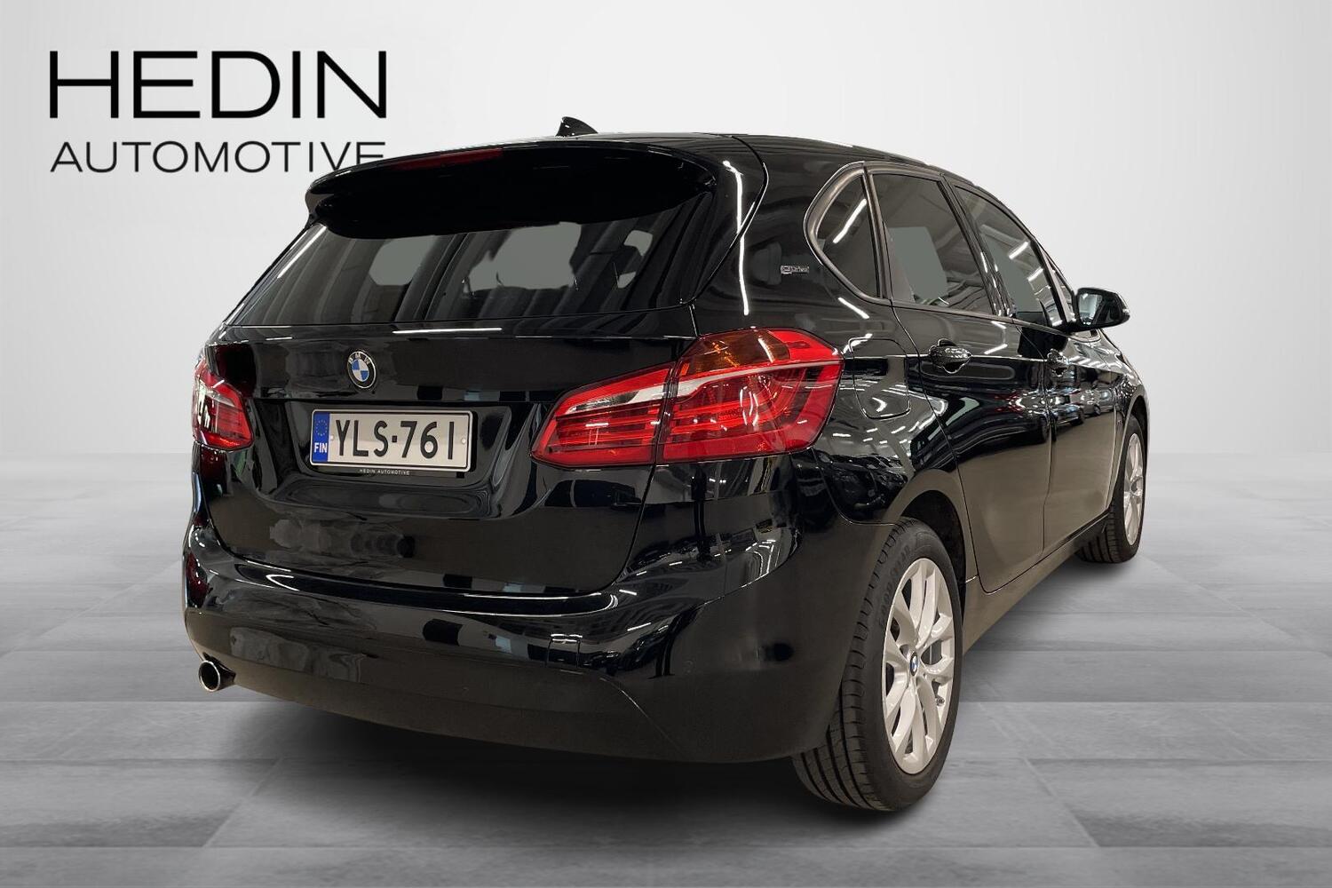 BMW 225 vaihtoauto