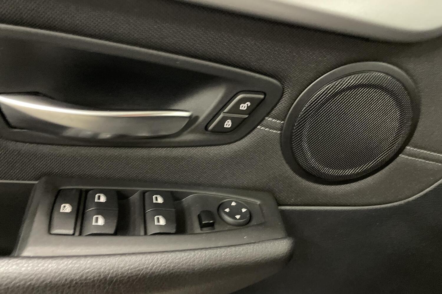 BMW 225 vaihtoauto