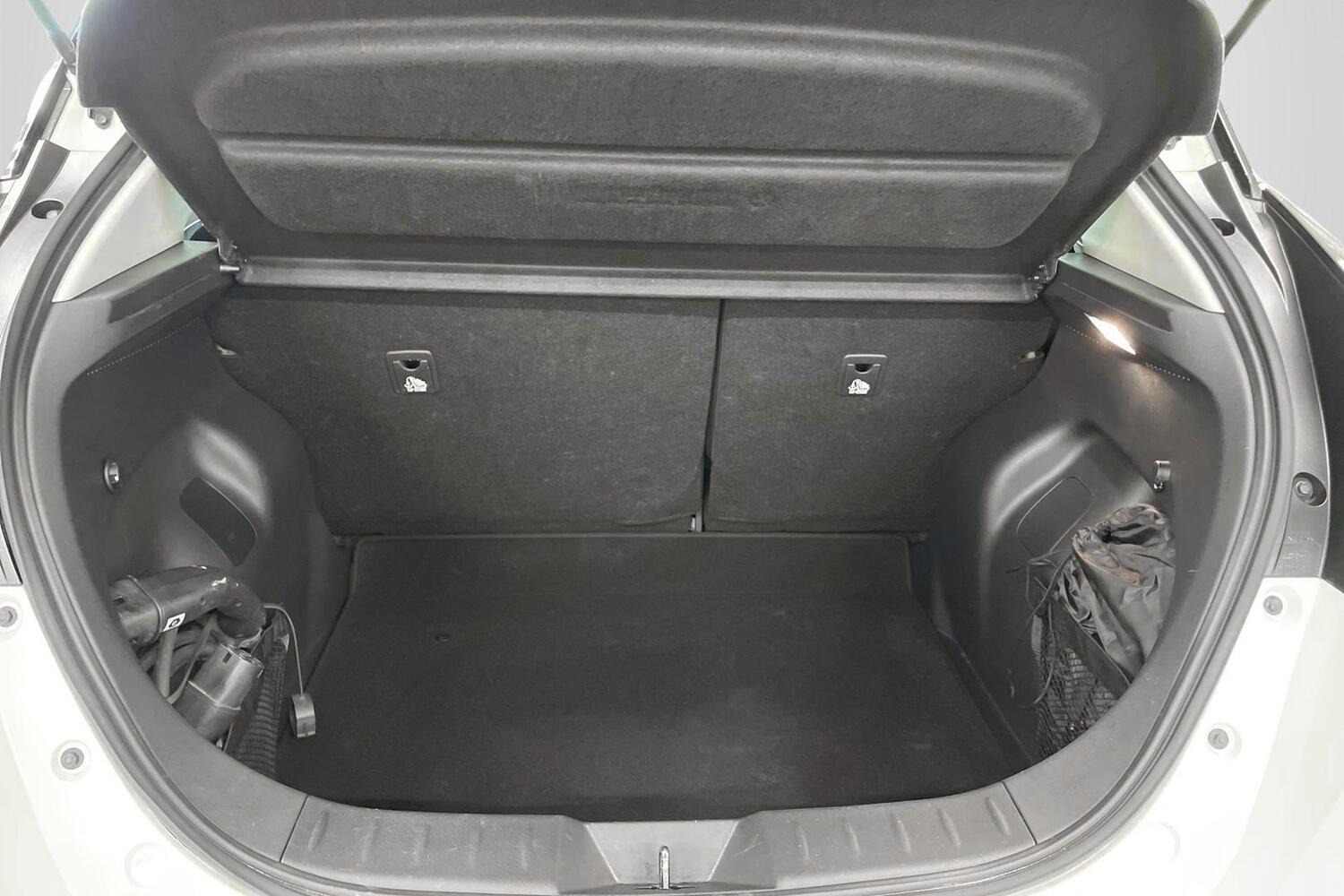 Nissan Leaf vaihtoauto
