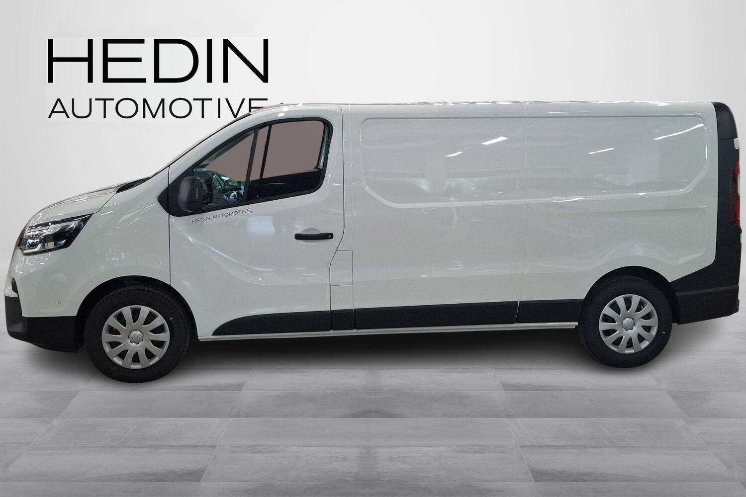 Nissan Primastar vaihtoauto