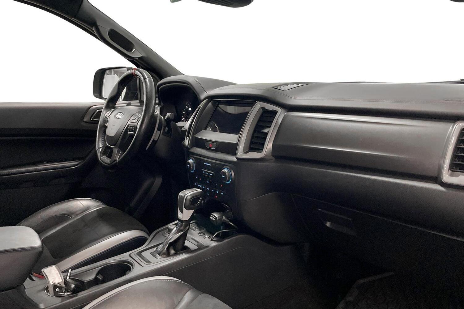 Ford Ranger vaihtoauto
