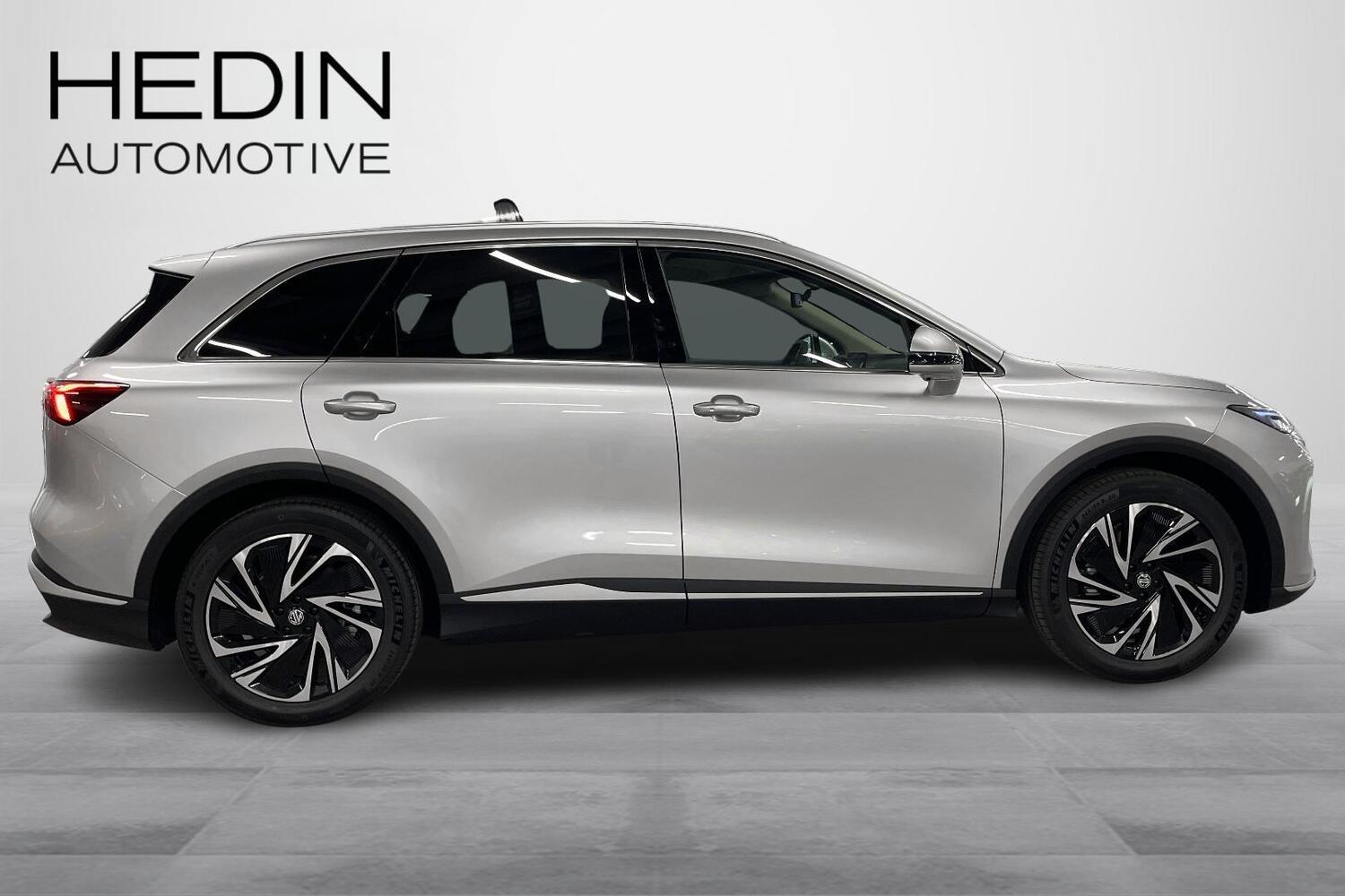 MG MGS6 EV vaihtoauto