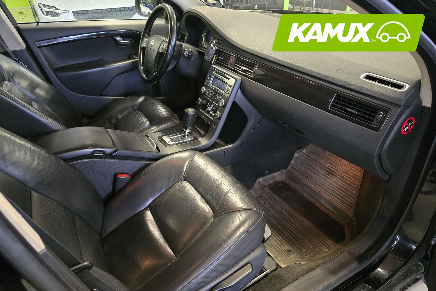 Volvo V70 vaihtoauto