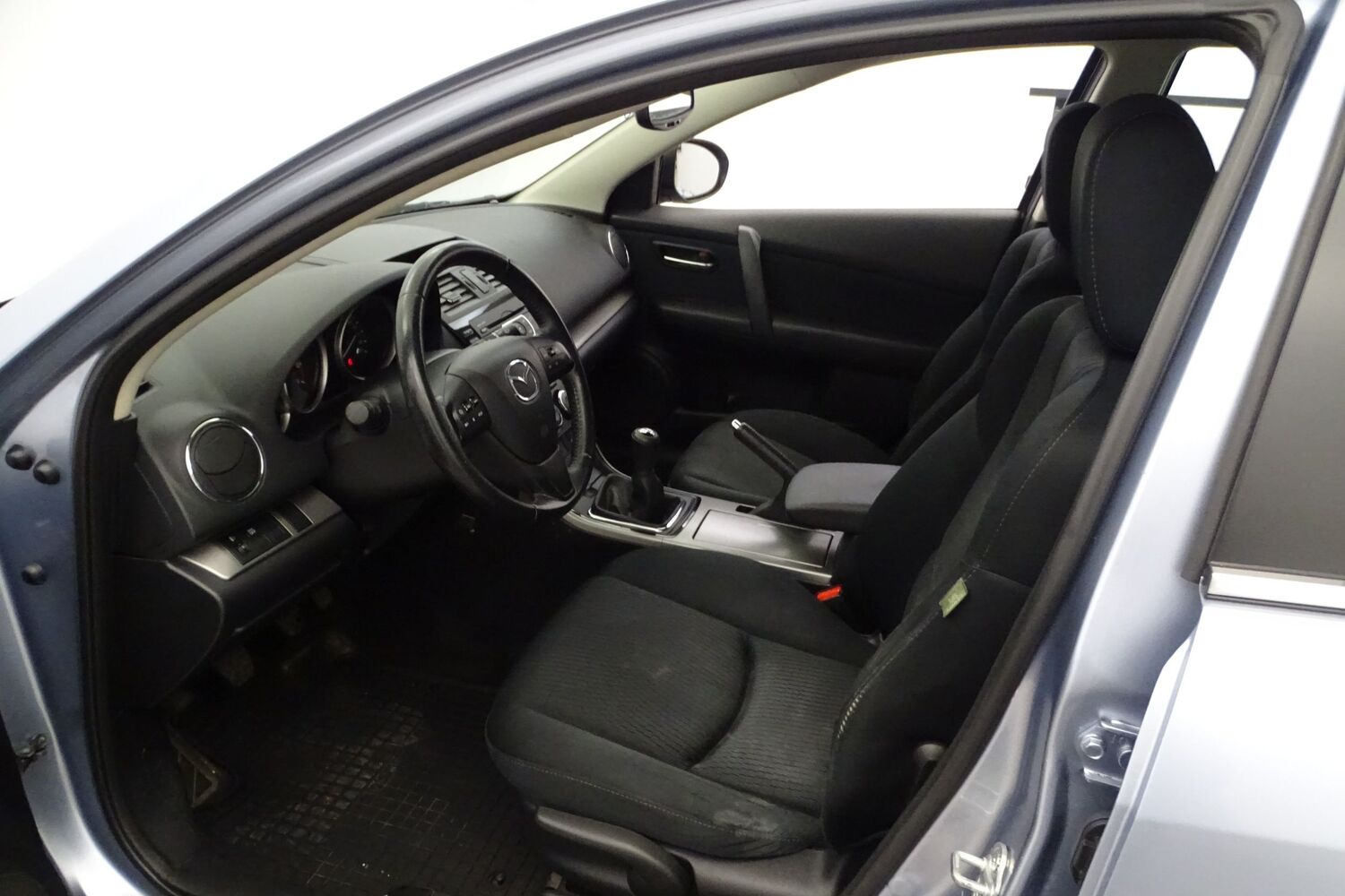 Mazda 6 vaihtoauto
