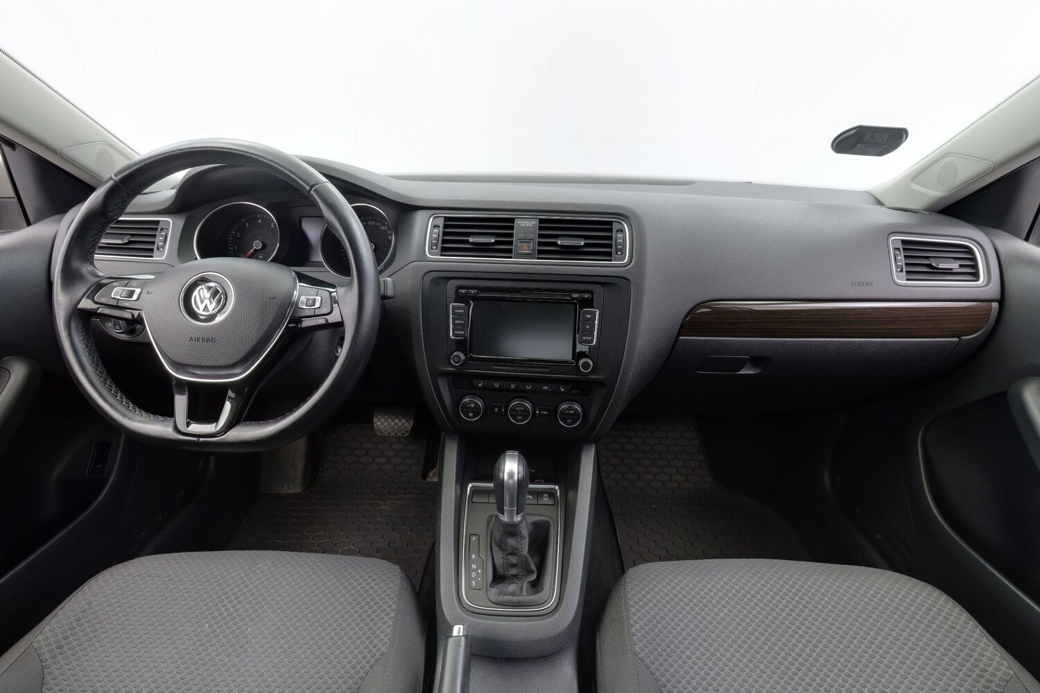 Volkswagen Jetta vaihtoauto