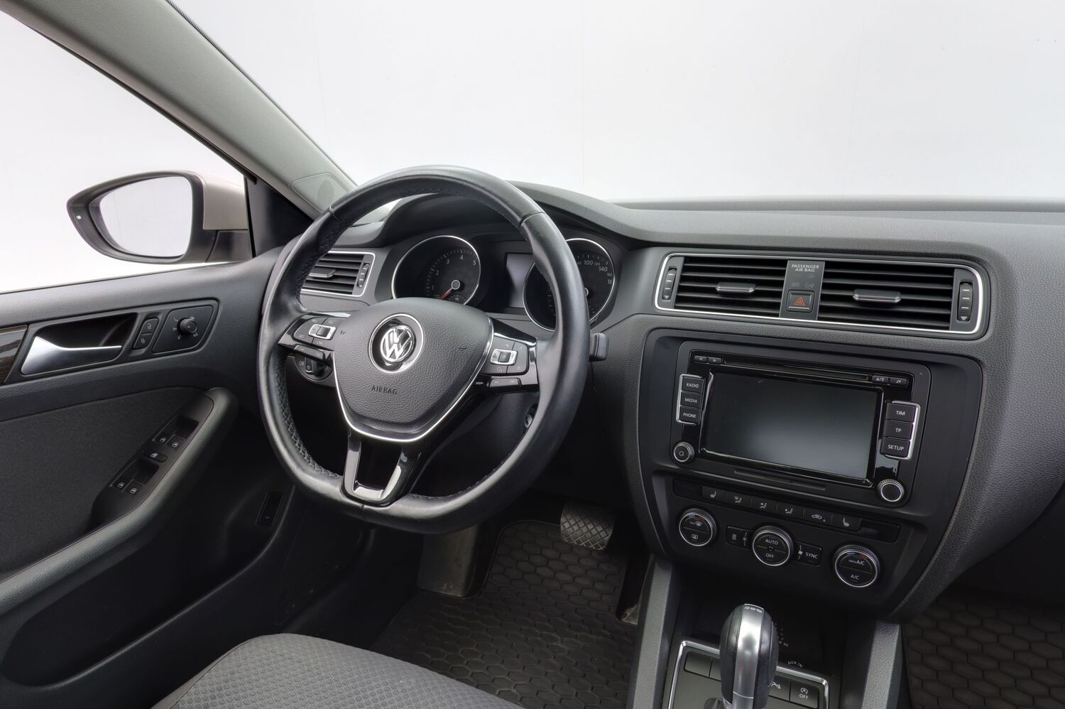 Volkswagen Jetta vaihtoauto