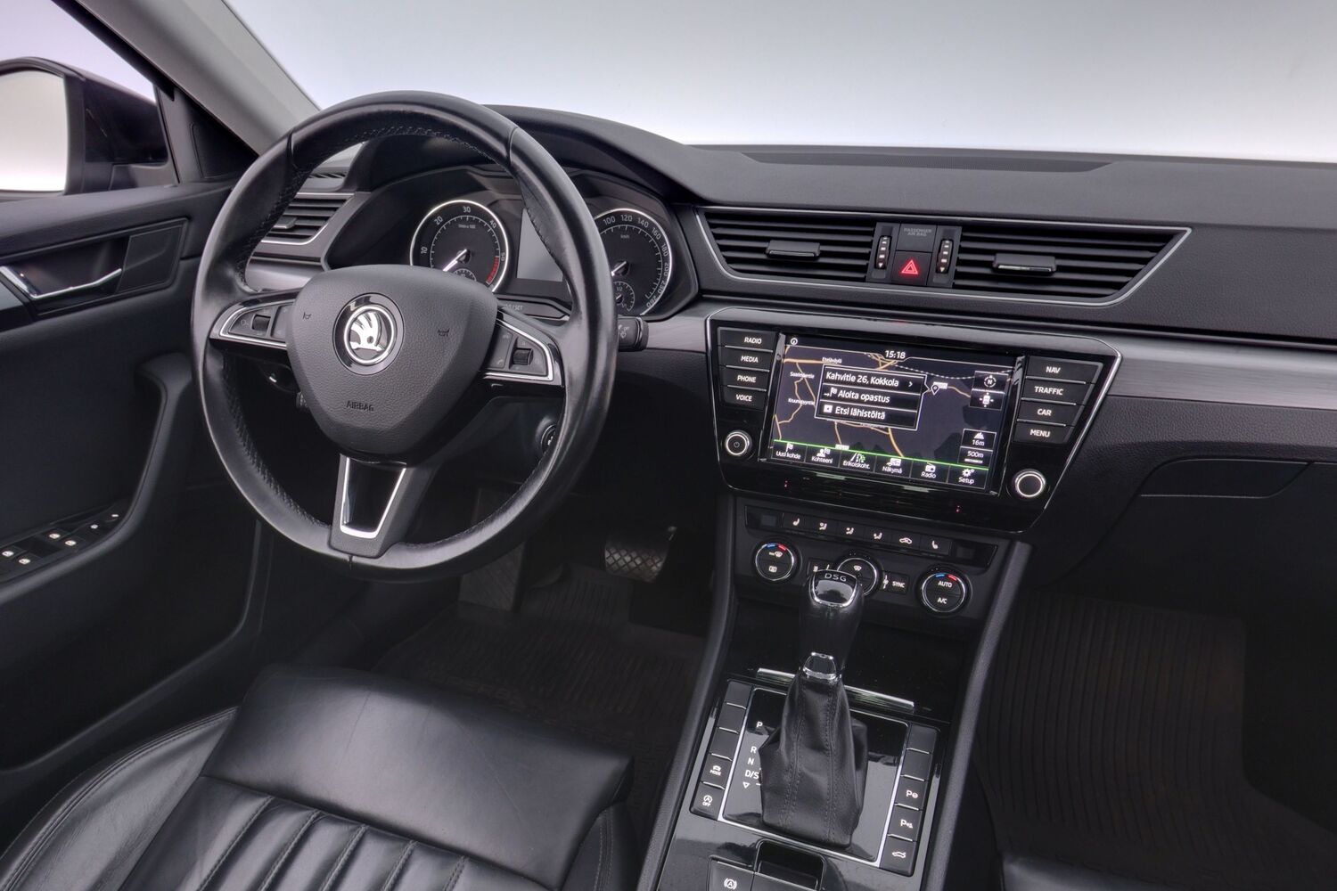 Skoda Superb vaihtoauto