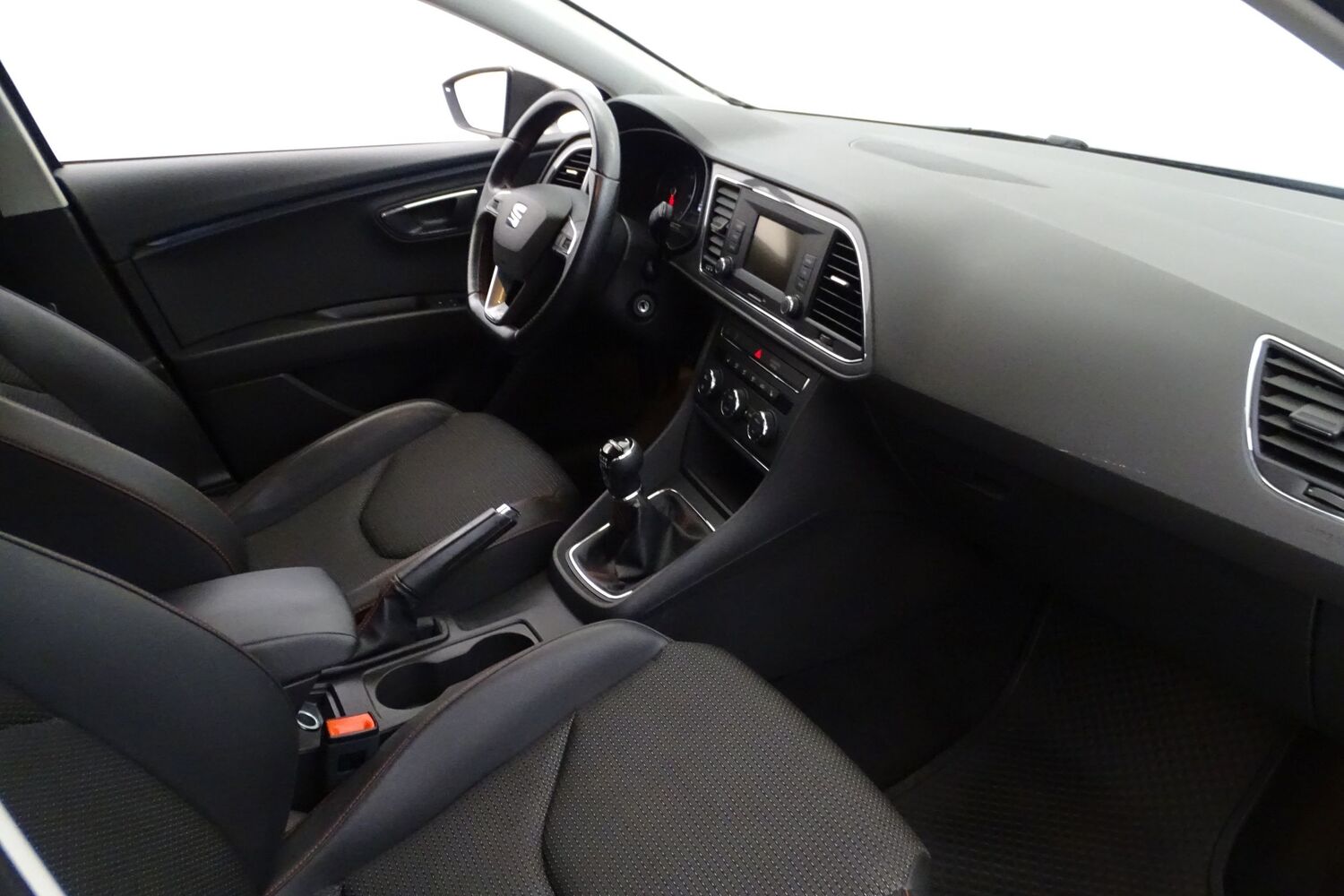 SEAT Leon vaihtoauto