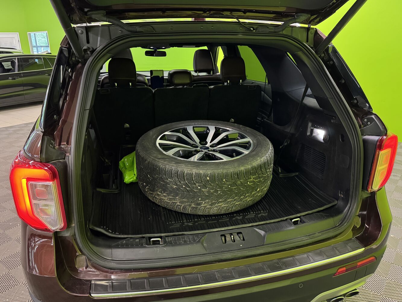 Ford USA Explorer vaihtoauto