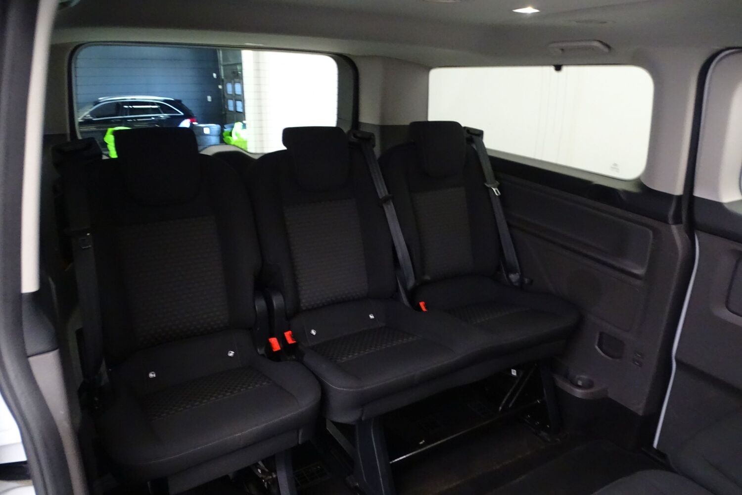 Ford Tourneo Custom vaihtoauto