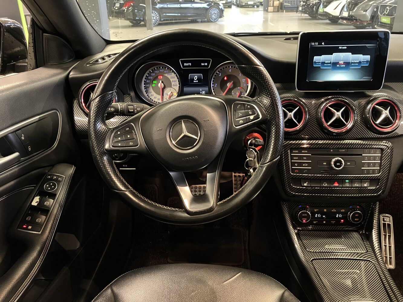 Mercedes-Benz CLA-sarja vaihtoauto