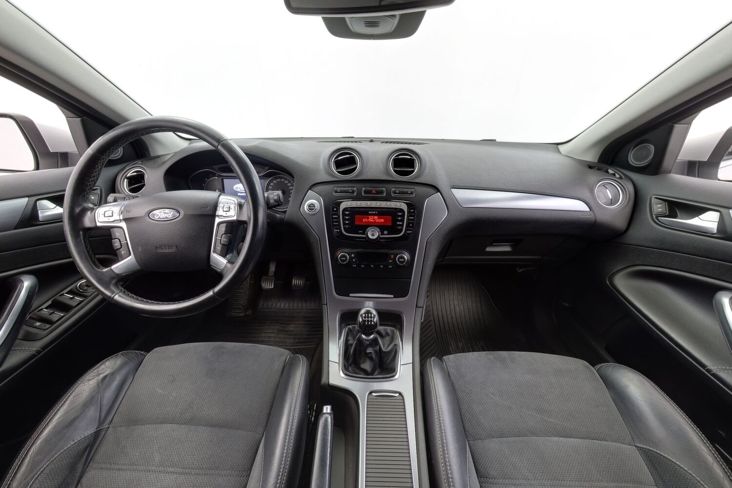 Ford Mondeo vaihtoauto