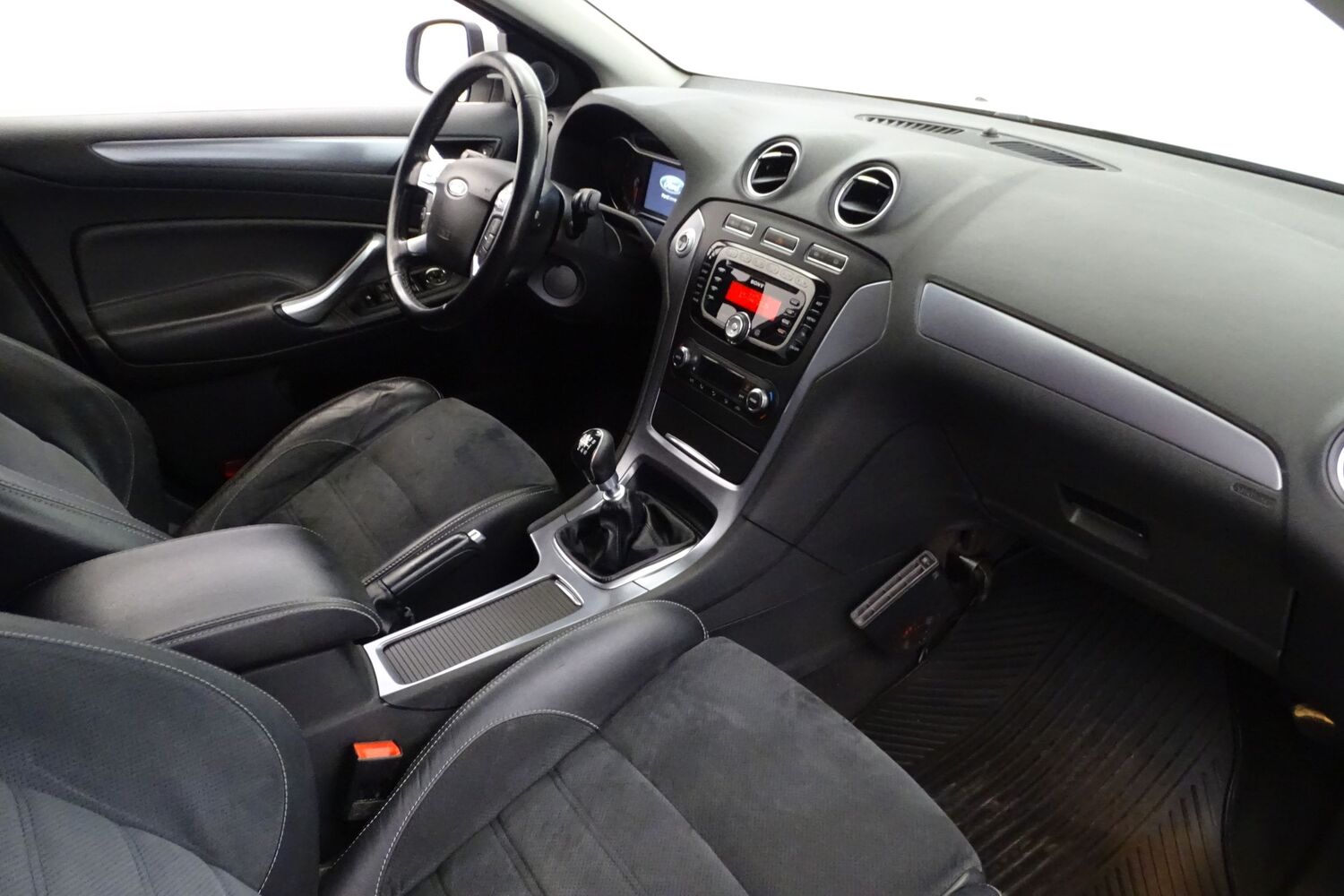 Ford Mondeo vaihtoauto