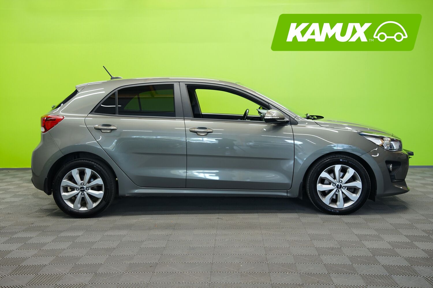 Kia Rio vaihtoauto