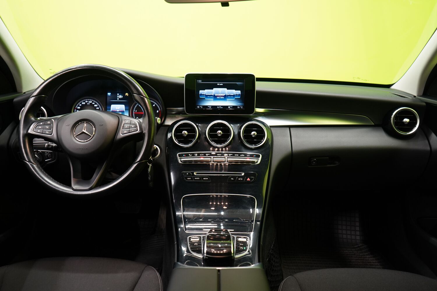 Mercedes-Benz C vaihtoauto
