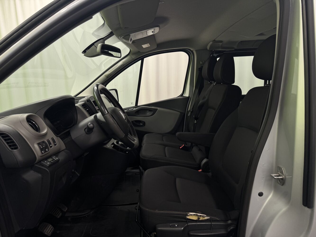 Renault Trafic Passenger vaihtoauto