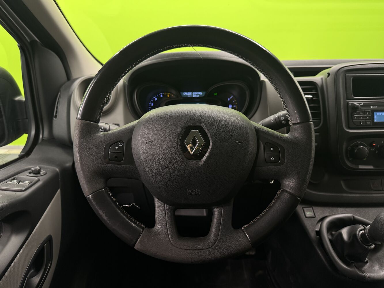 Renault Trafic Passenger vaihtoauto