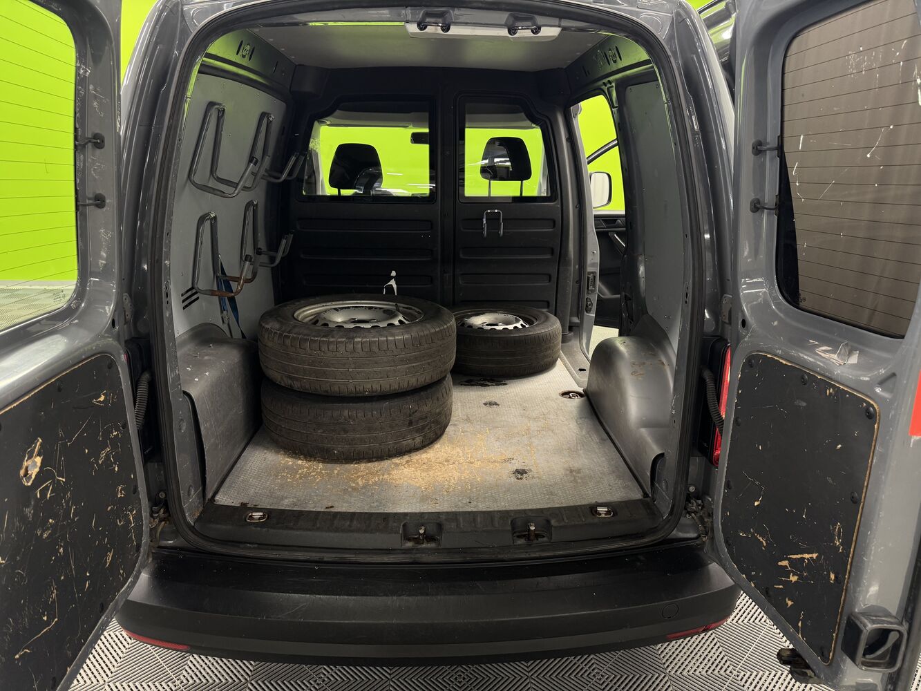 Volkswagen Caddy vaihtoauto