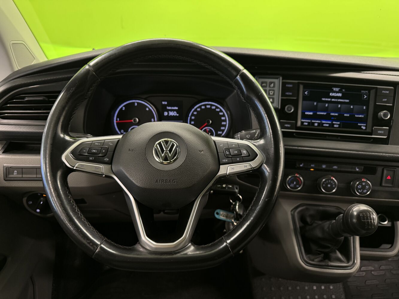 Volkswagen Transporter vaihtoauto