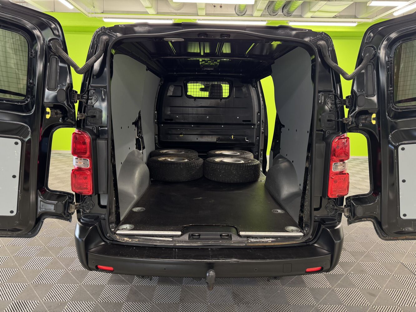 Toyota Proace vaihtoauto