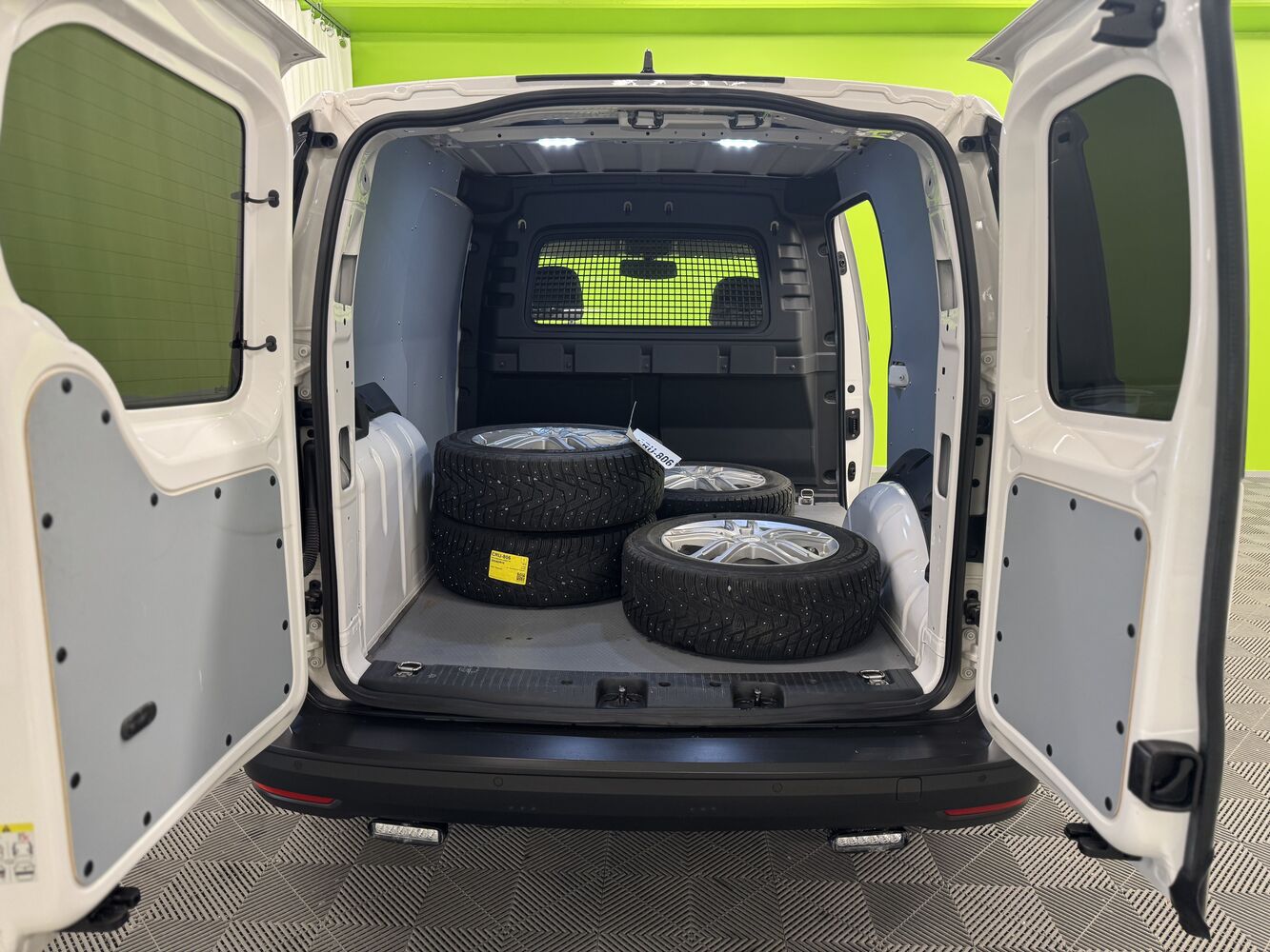 Volkswagen Caddy vaihtoauto