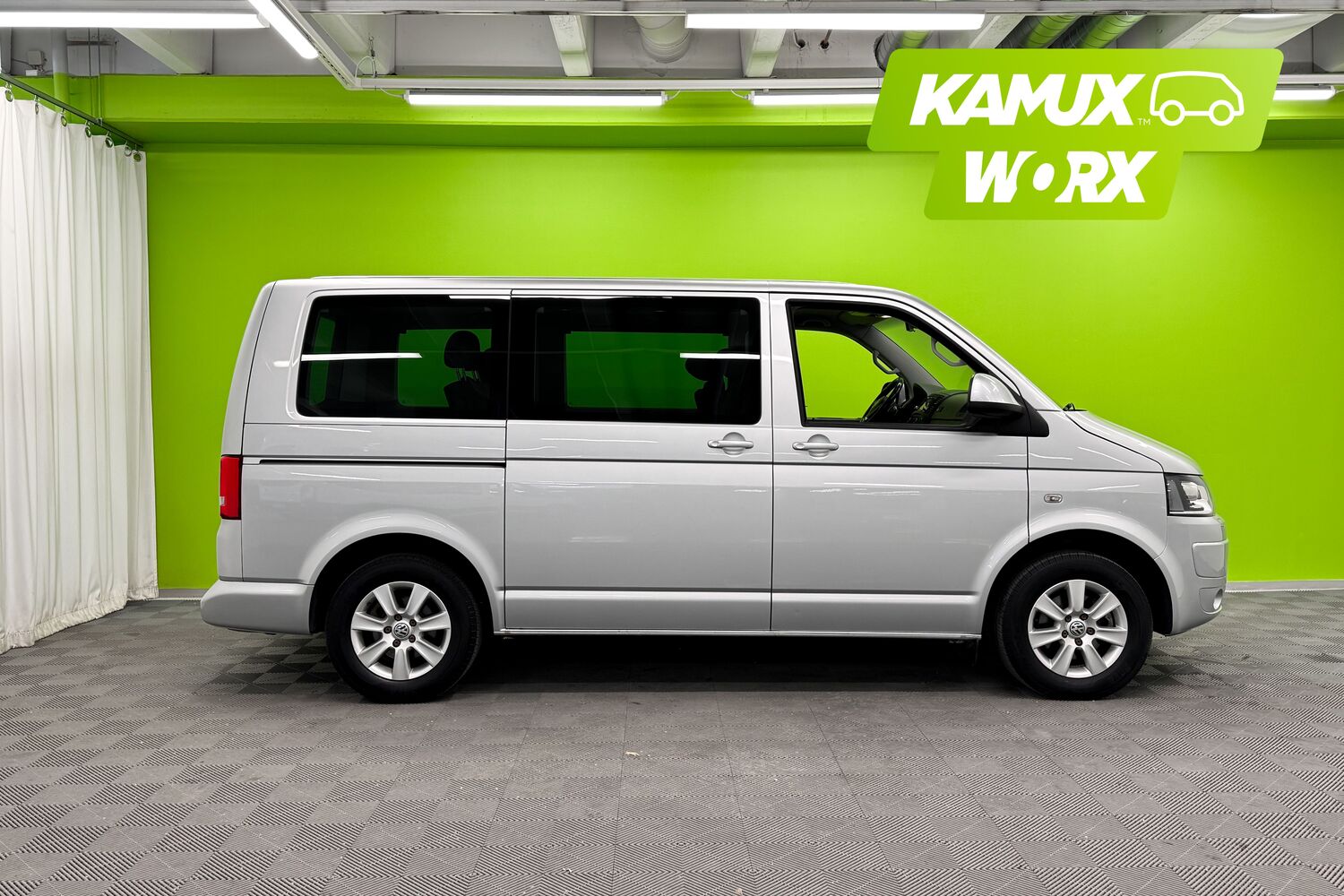 Volkswagen Multivan vaihtoauto