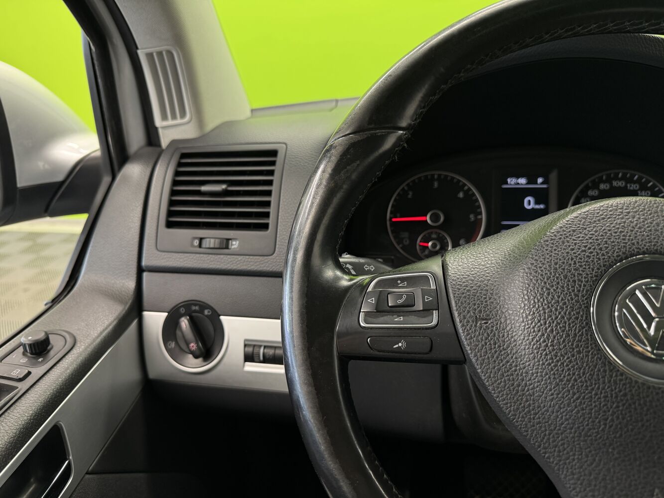 Volkswagen Multivan vaihtoauto