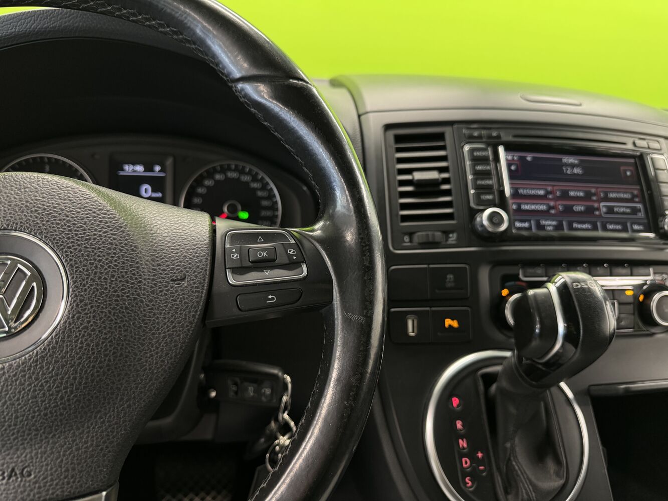 Volkswagen Multivan vaihtoauto
