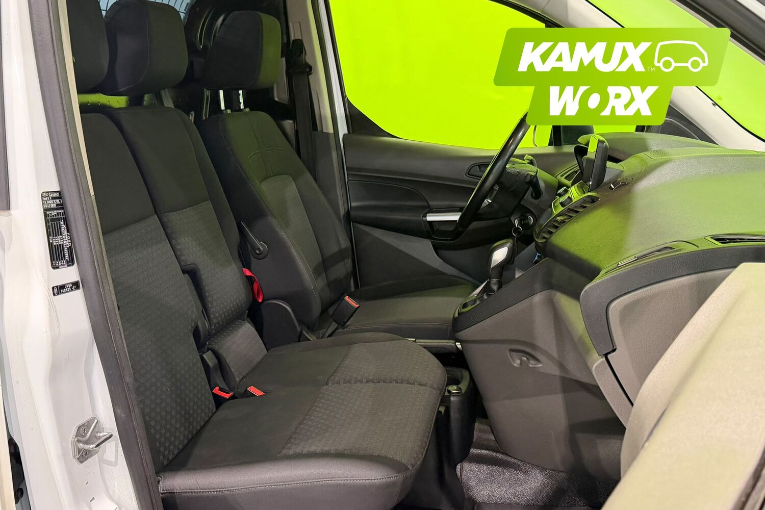 Ford Transit Connect vaihtoauto