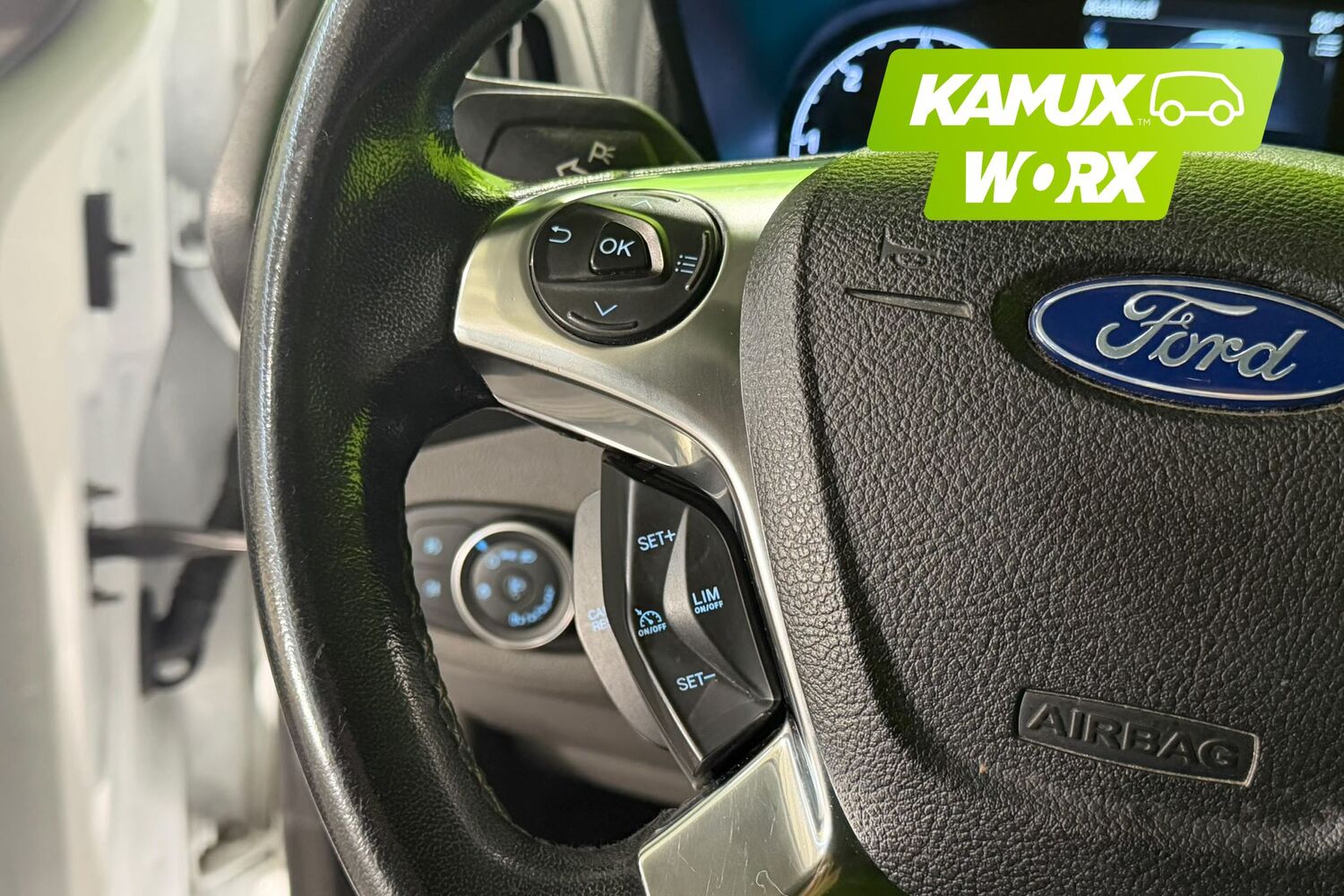Ford Transit Connect vaihtoauto