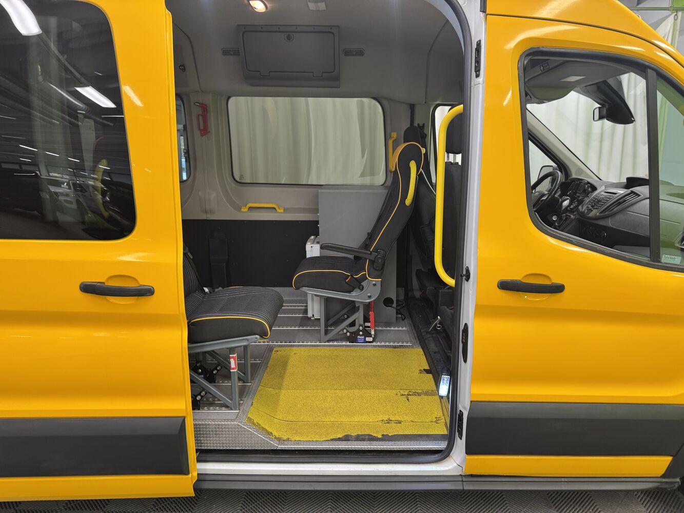 Ford Transit vaihtoauto