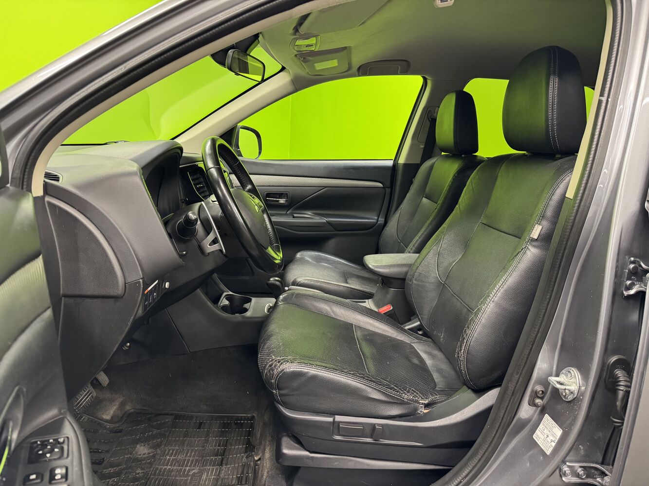 Mitsubishi Outlander vaihtoauto