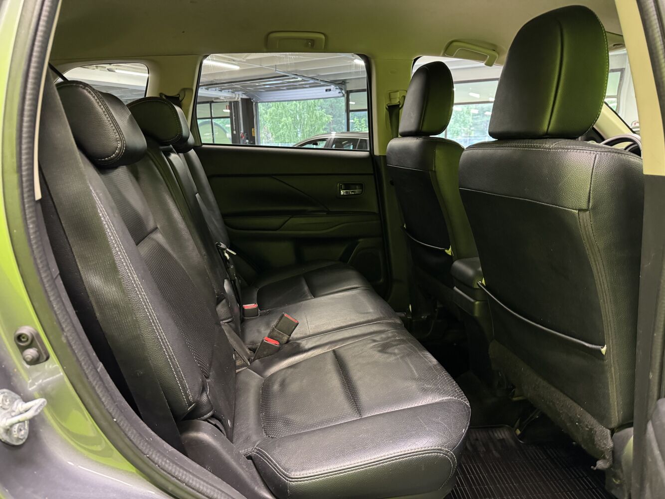Mitsubishi Outlander vaihtoauto