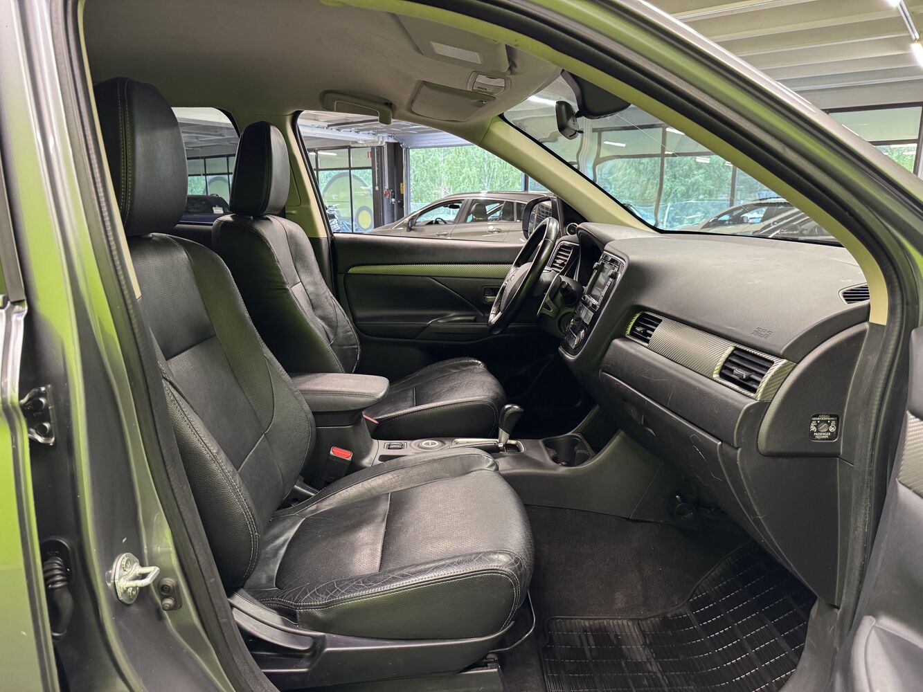 Mitsubishi Outlander vaihtoauto
