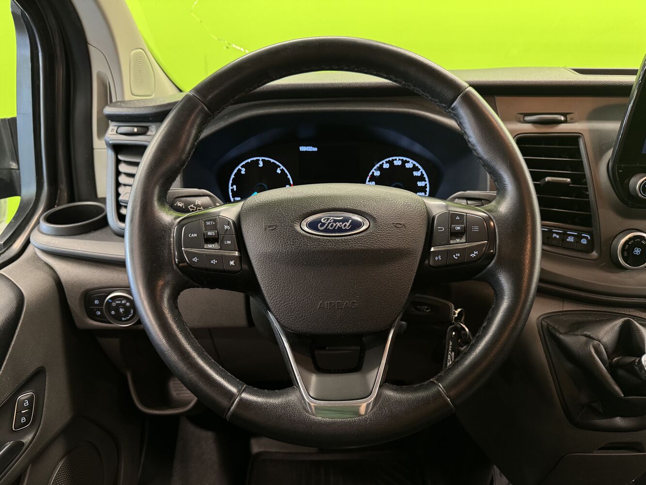 Ford Transit Custom vaihtoauto