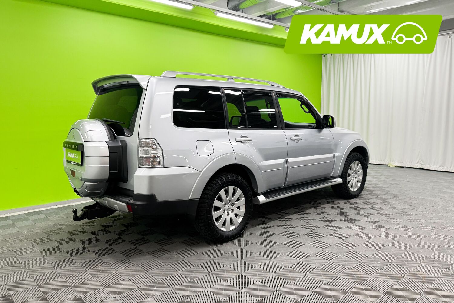 Mitsubishi Pajero vaihtoauto