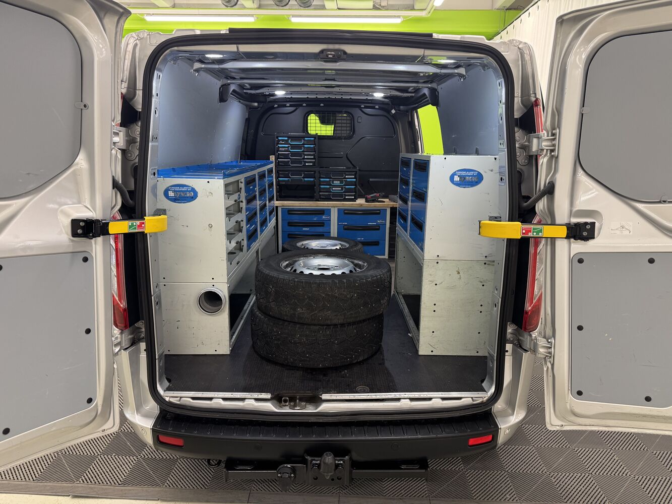 Ford Transit Custom vaihtoauto