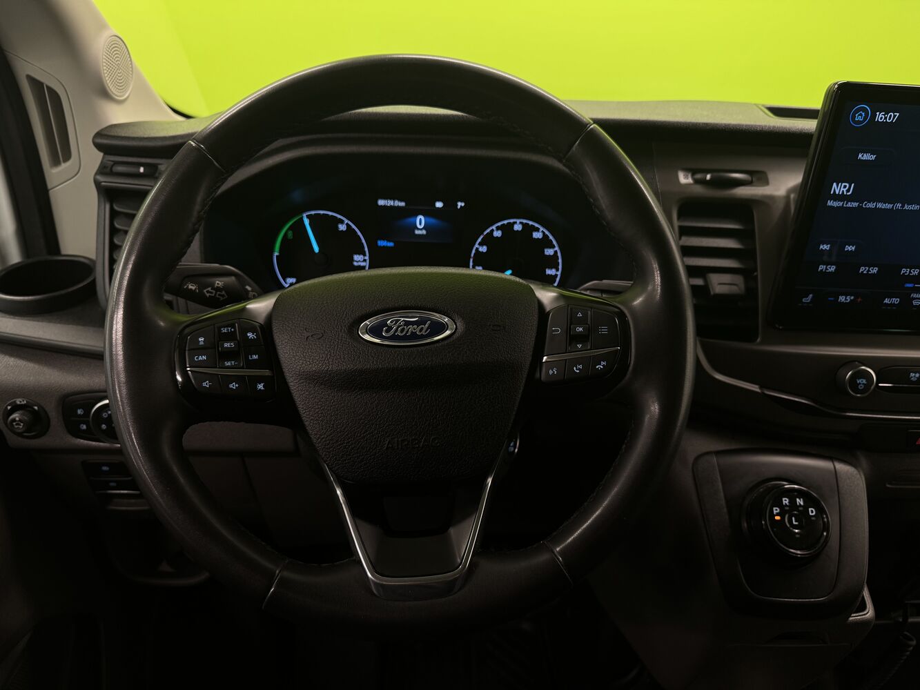 Ford Transit vaihtoauto