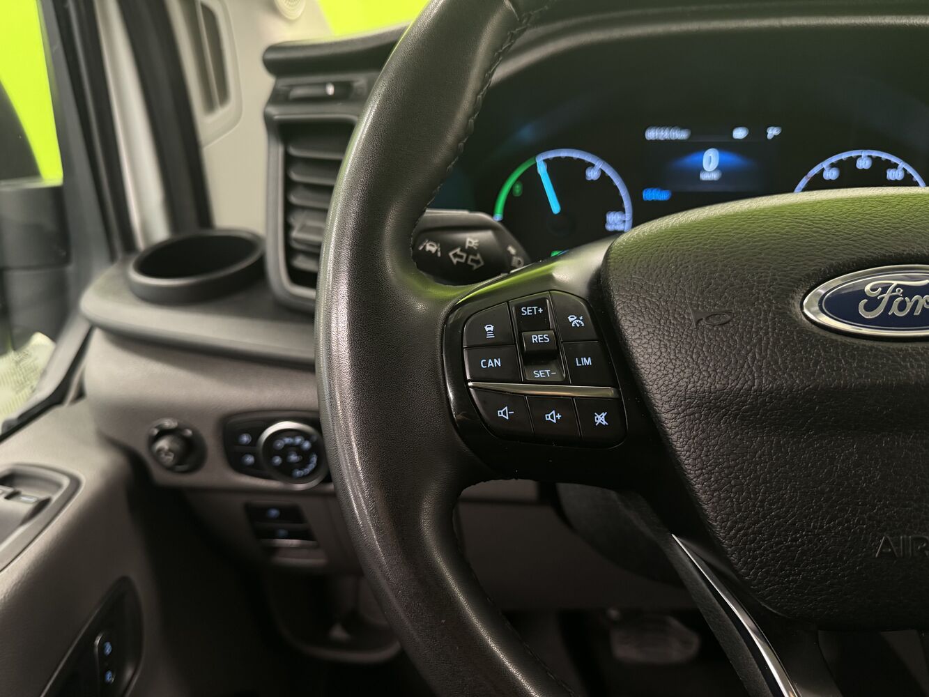 Ford Transit vaihtoauto