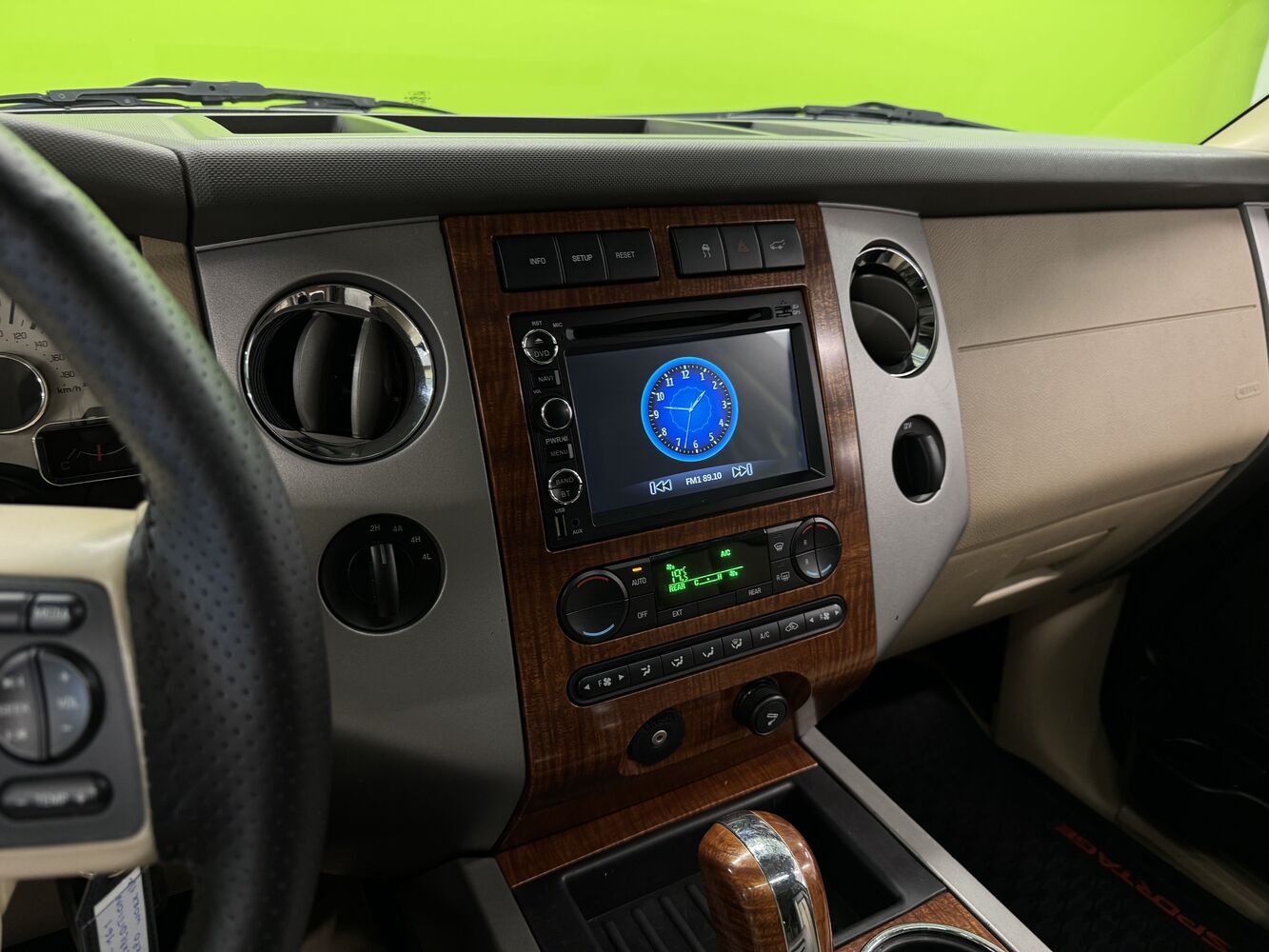 Ford Expedition vaihtoauto