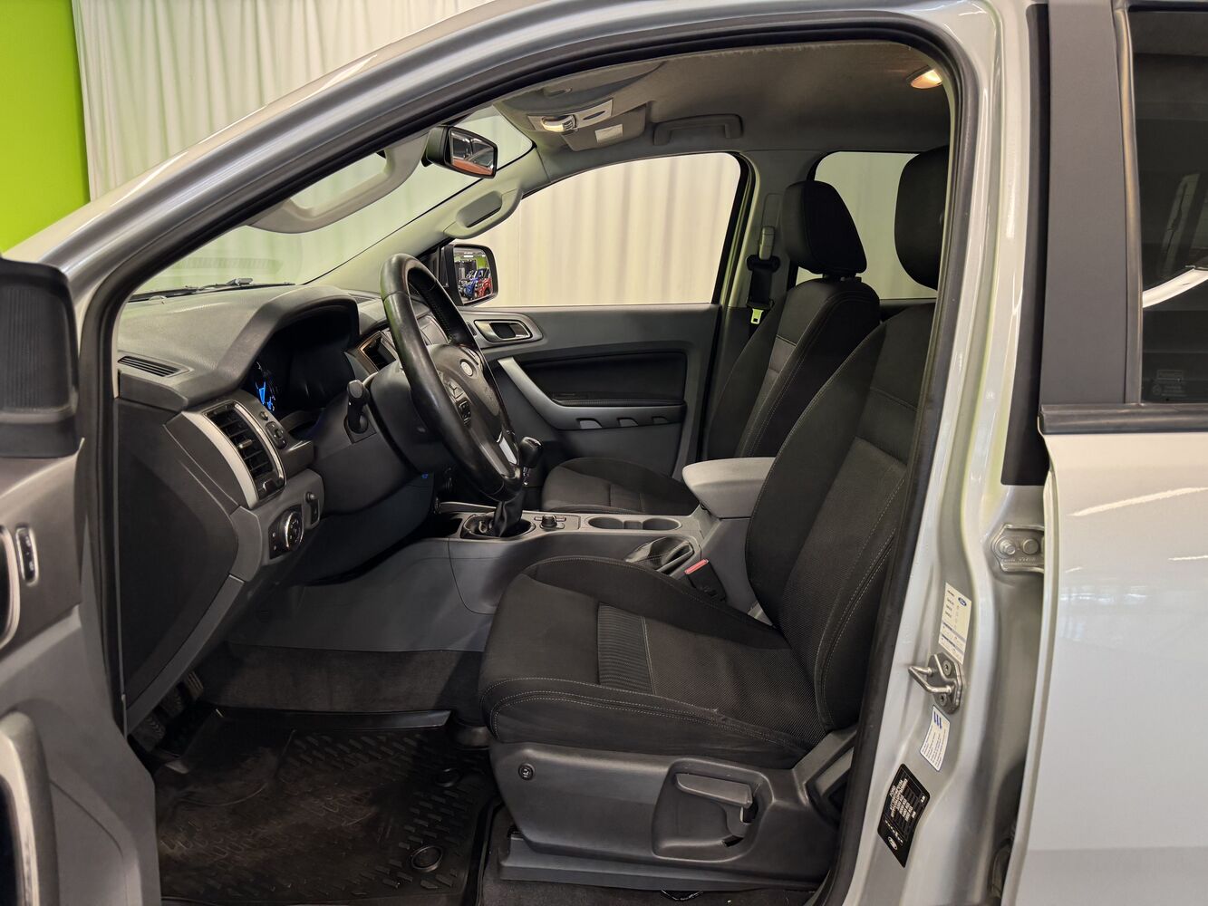 Ford Ranger vaihtoauto