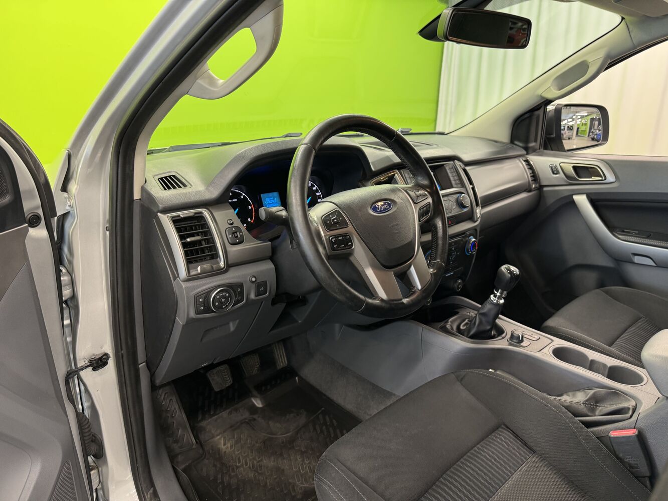 Ford Ranger vaihtoauto
