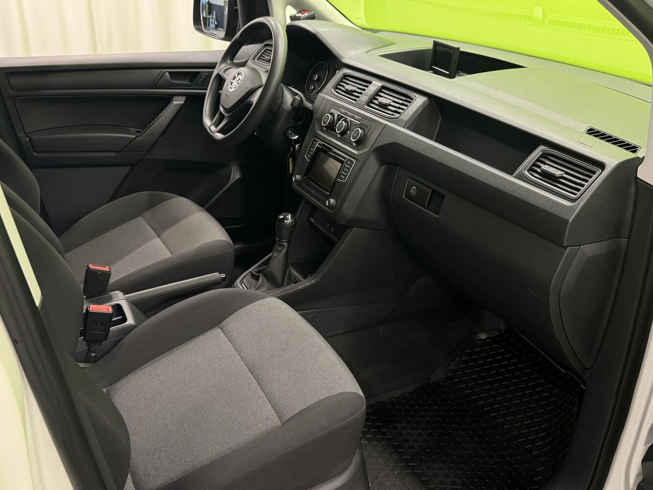 Volkswagen Caddy Maxi vaihtoauto