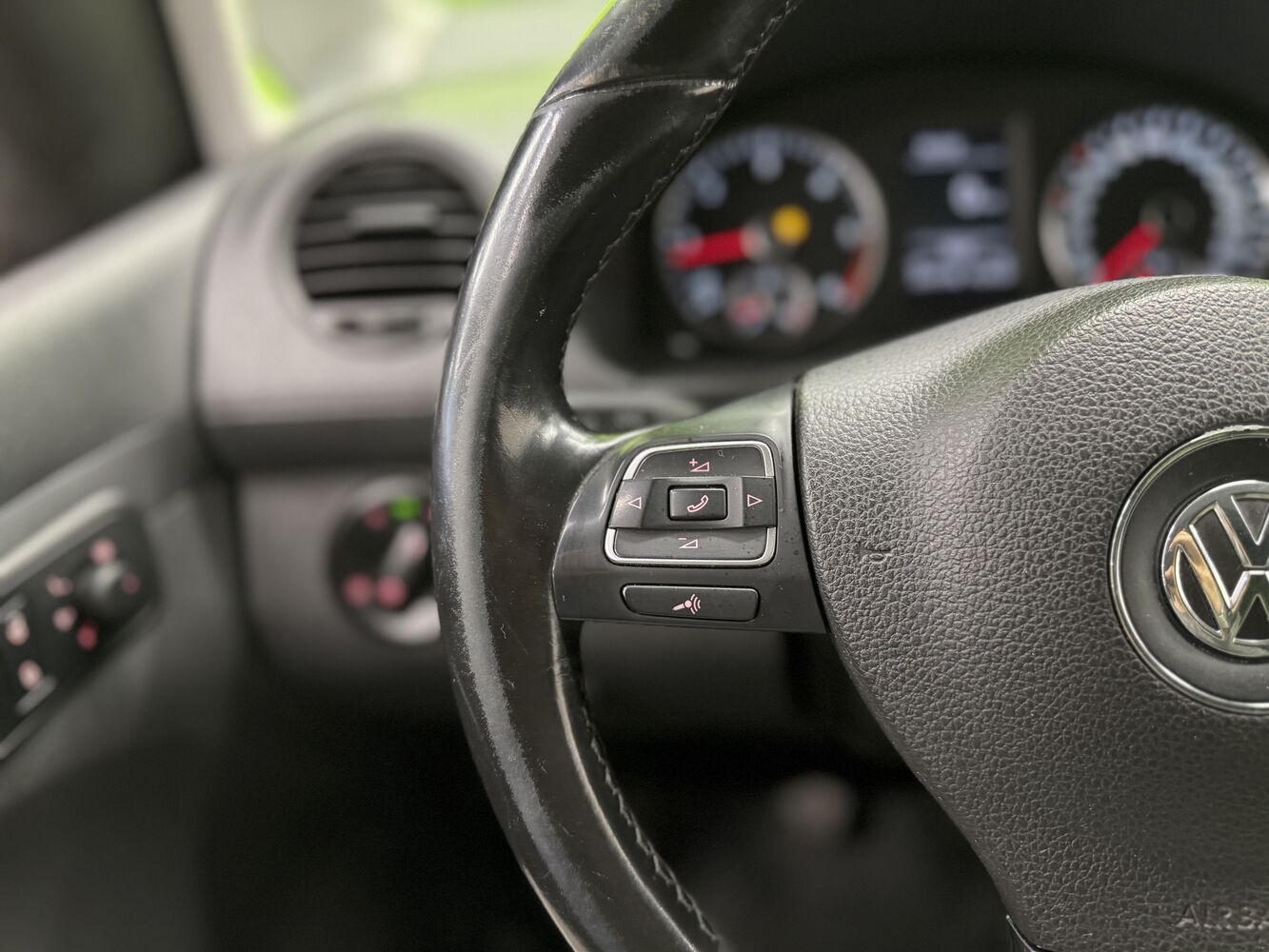 Volkswagen Caddy Maxi vaihtoauto