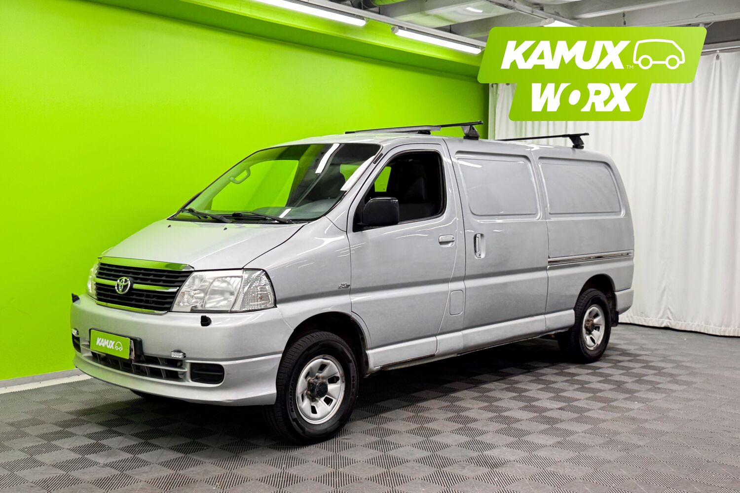 Toyota Hiace vaihtoauto