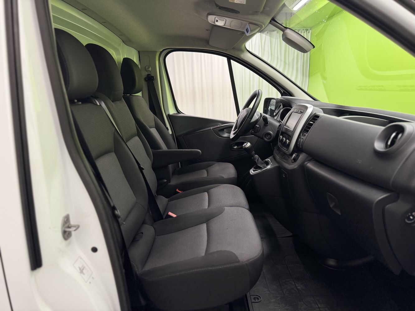 Renault Trafic vaihtoauto