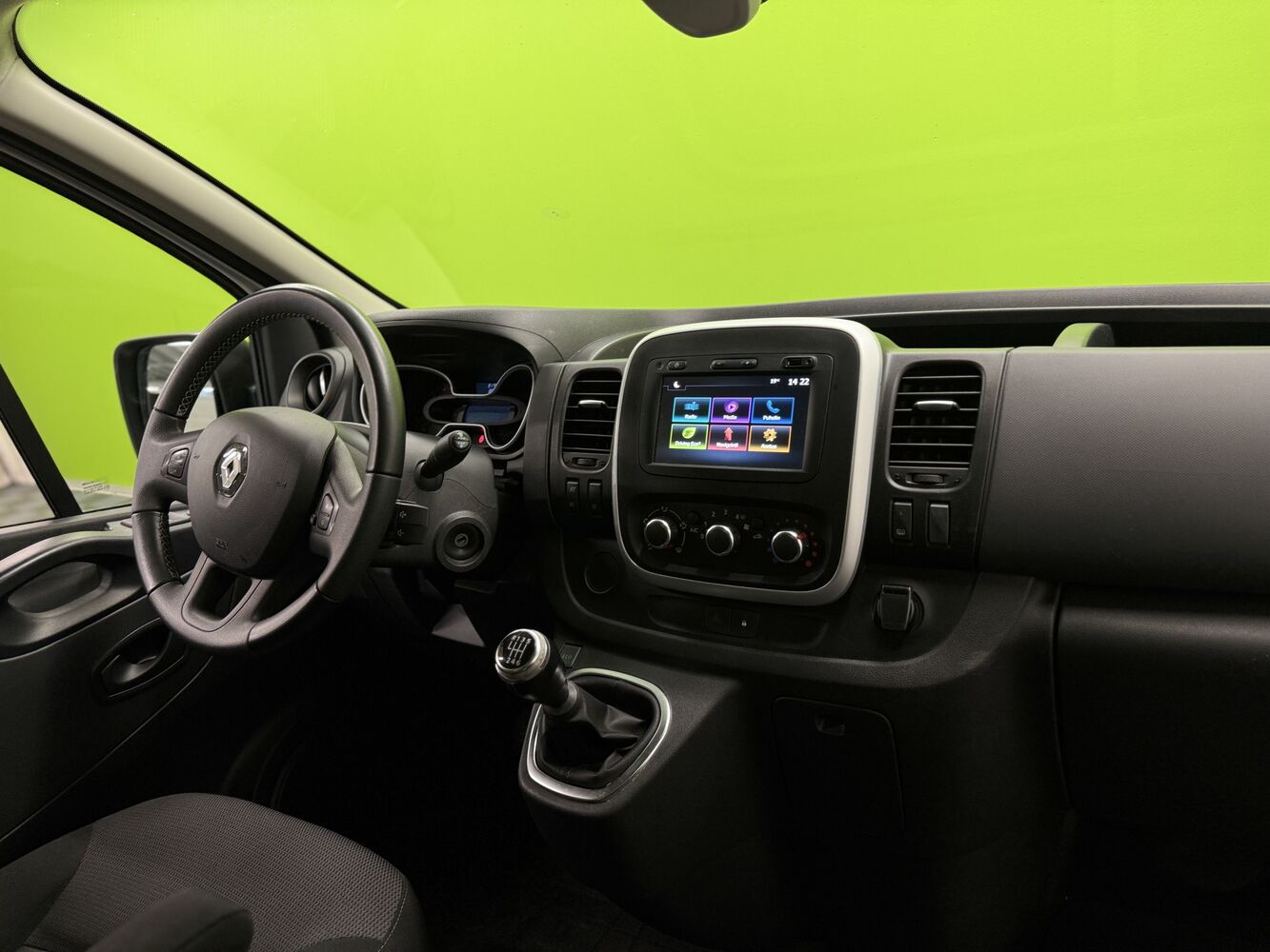 Renault Trafic vaihtoauto
